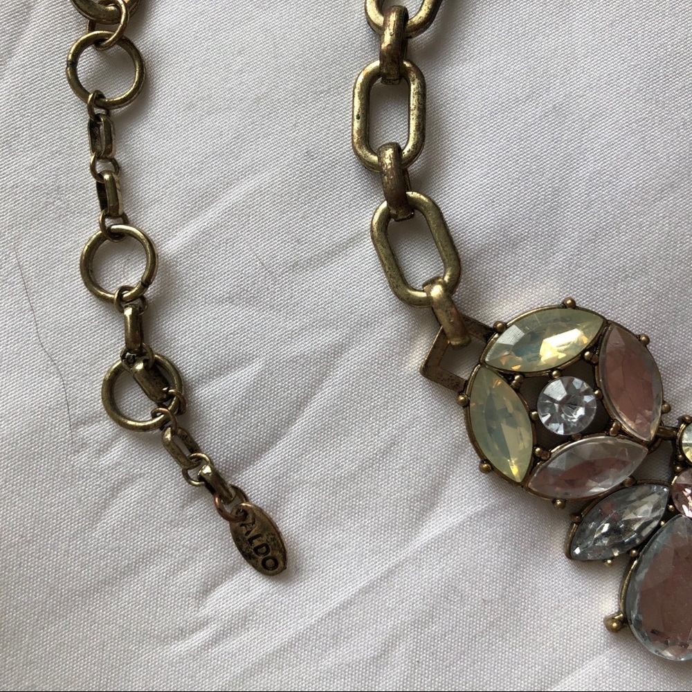 Statement Necklace - Picture 5 of 8